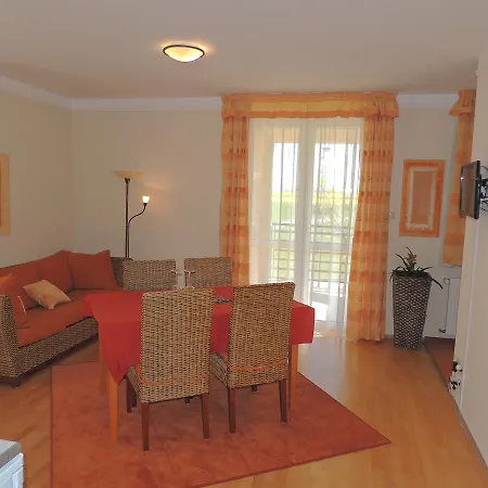 Bukfurdo Golf Apartman * Bük