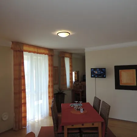 דירה Bukfurdo Golf Apartman *